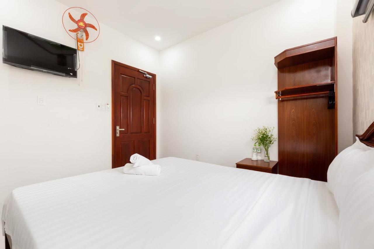 Luxury Vuon Lai Hotel Bandar Ho Chi Minh Luaran gambar